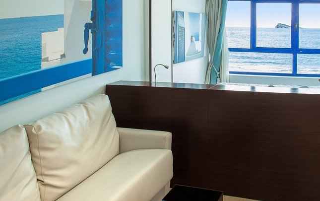 Двухместный номер повышеной комфортности с видом на море Villa del Mar Отель Бенидорме