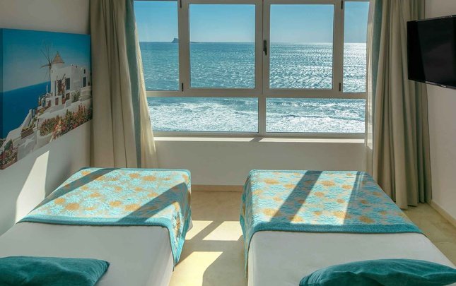 Двухместный номер повышеной комфортности с видом на море Villa del Mar Отель Бенидорме
